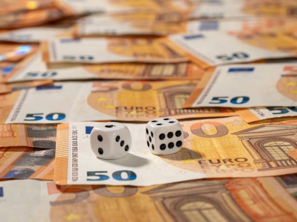 Sic Bo betting layout and dice roll on inibet login Red Tiger table
